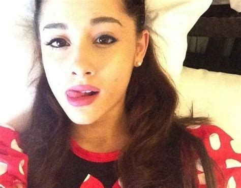 ariana grande real nudes|HOT LEAK! Ariana Grande Nude Pics Revealed [Full Set]